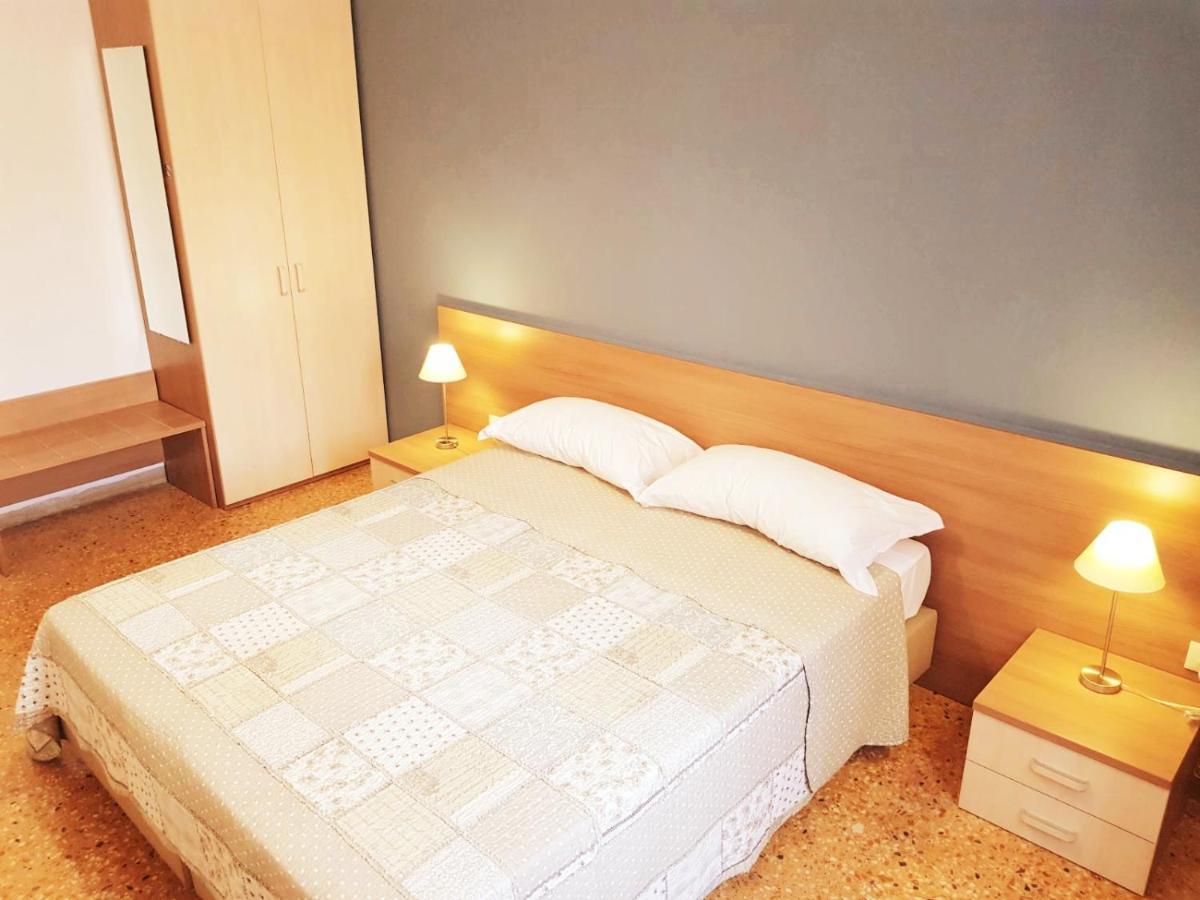 Bed And Breakfast Sognando Verso La Torre Pisa Exterior foto
