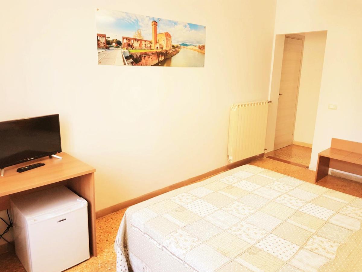 Bed And Breakfast Sognando Verso La Torre Pisa Exterior foto